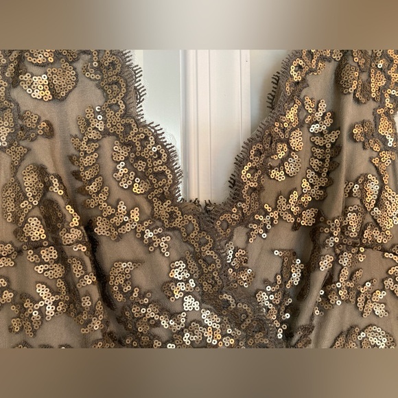 Tadashi Shoji Size 12 Sequin Cocktail Dress - Picture 5 of 16